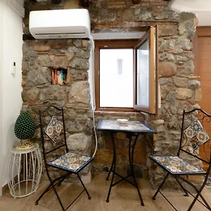 antiche-mura-holiday-apartment.sicilyhotelsitaly.net/